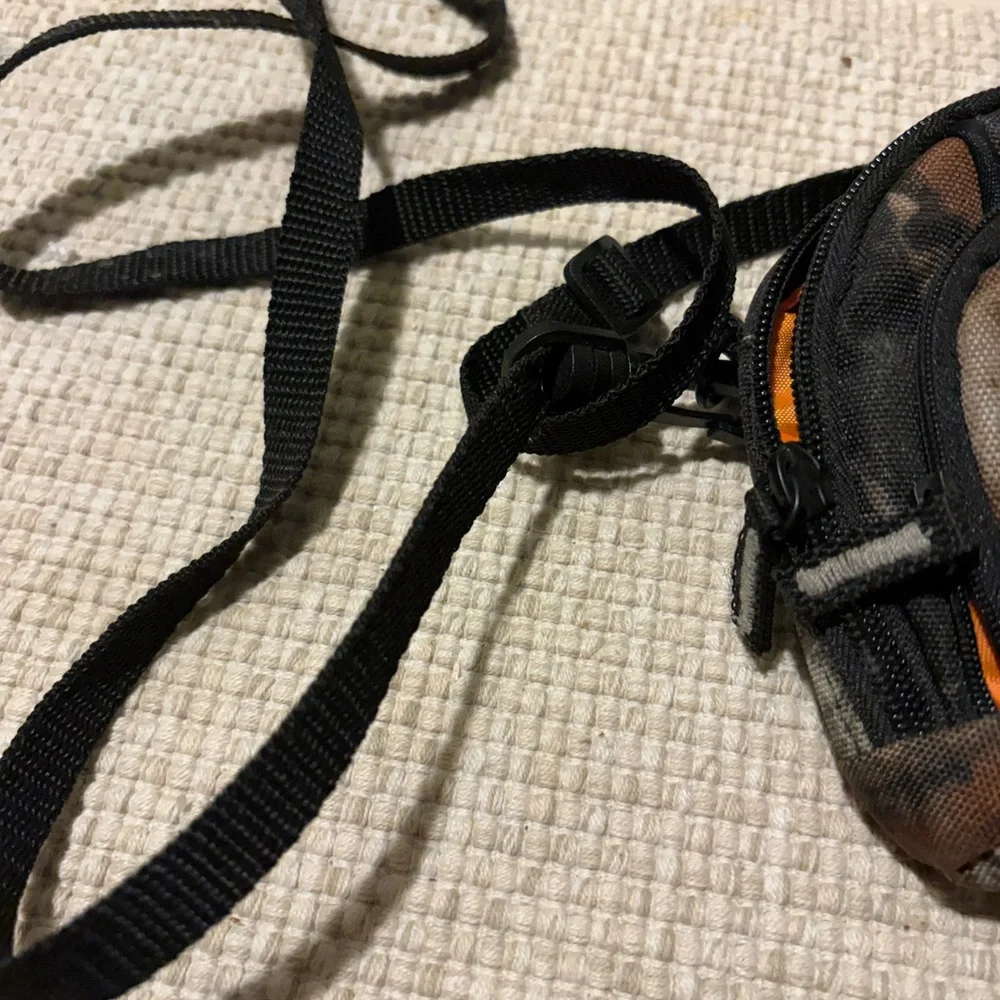 Camouflage camera case